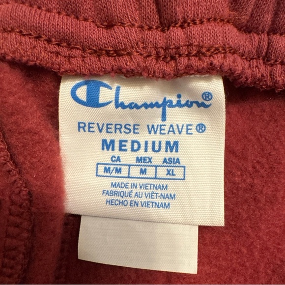 Vintage Champion Reverse
Weave Burgundy Sweatpants
Joggers Large W/Patch - Picture 12 of 12